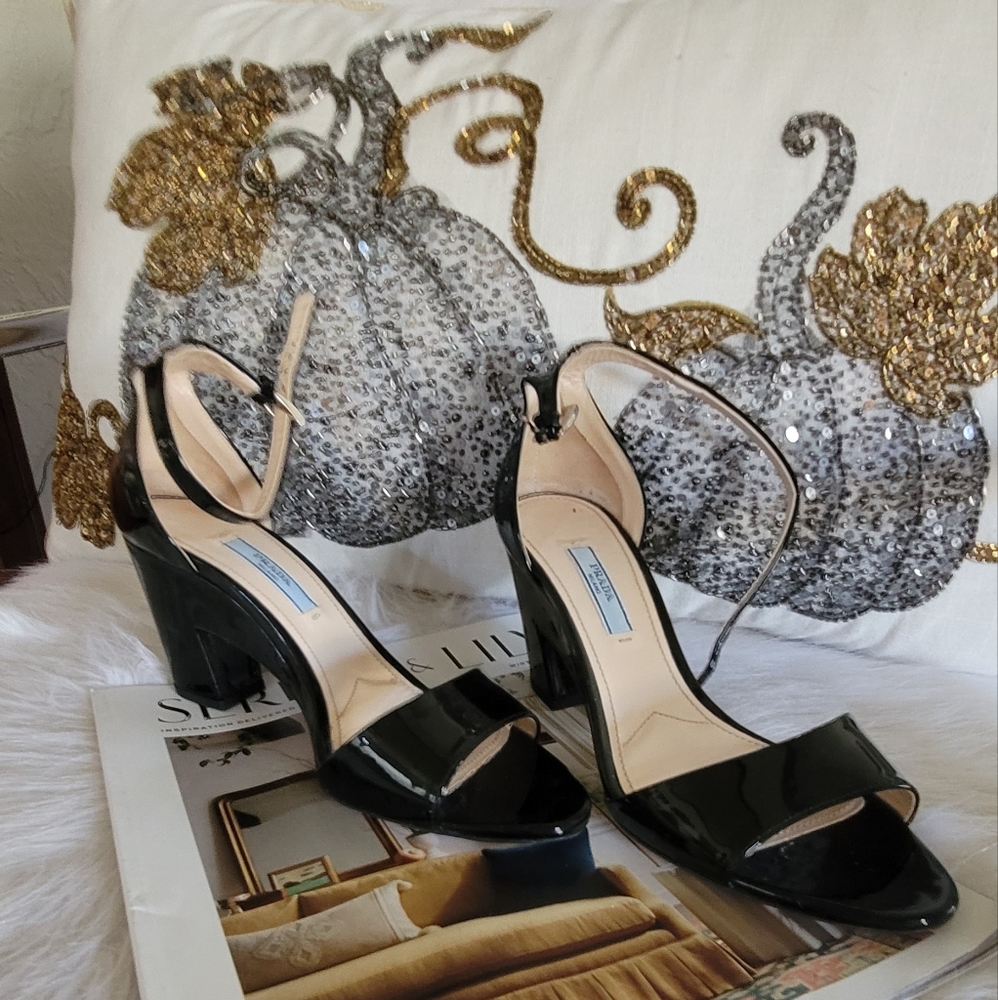 Parda shoes.